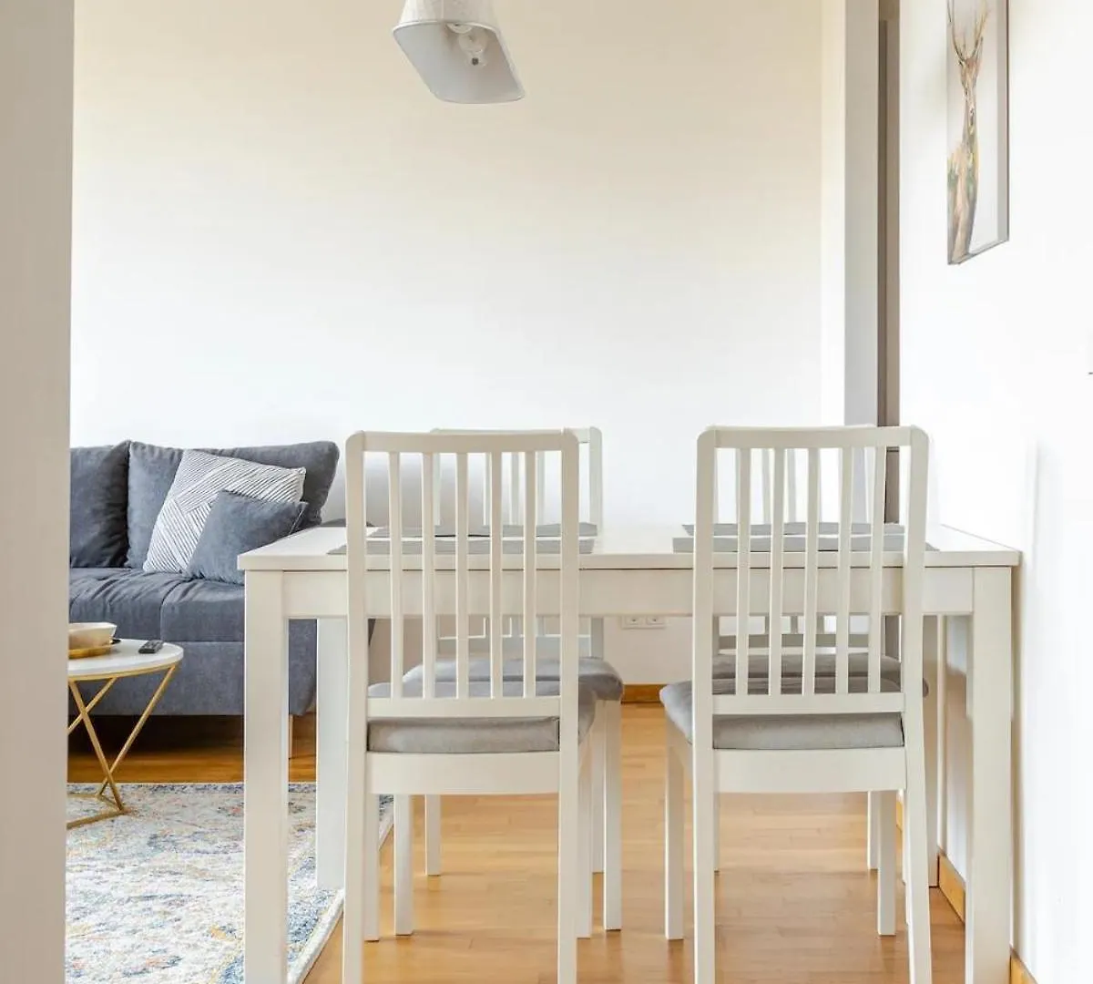 ברלין Hj 18 By Rockchair Apartments L Superhost Status L Super Flat, 2 Bedrooms 2 Bathrooms Balcony Elevator Welcomes You!